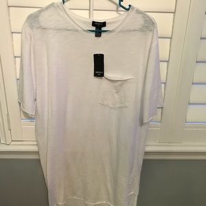 Forever 21 T-Shirt